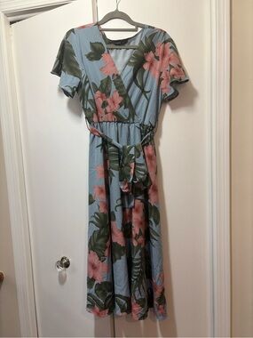 SHEIN Medium Light Blue Midi Dress with Dusty Pink Floral Print